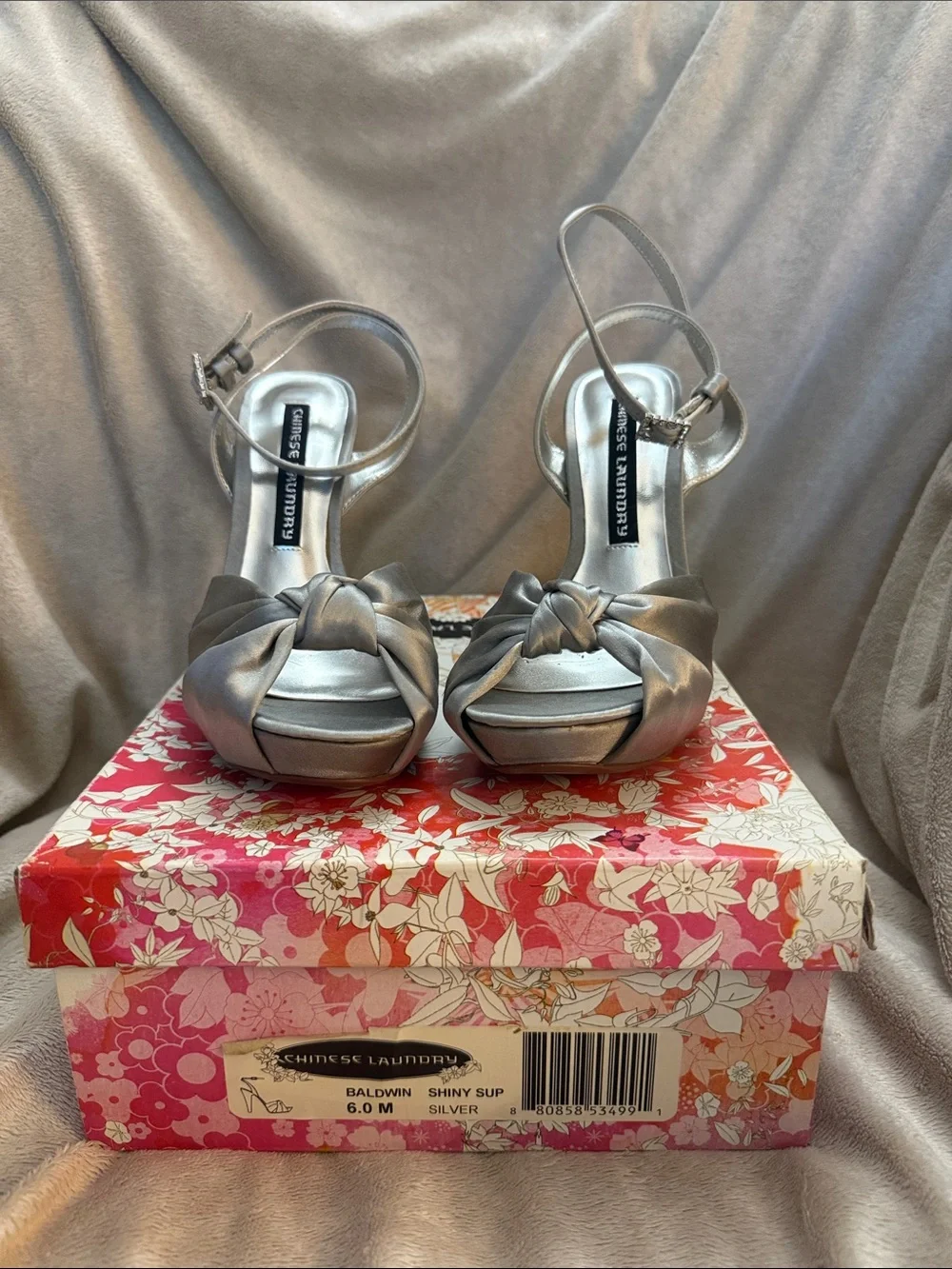 Chinese Laundry Silver Satin Knotted Platform Heels